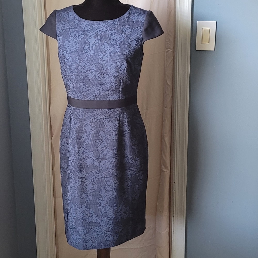 Tahari Floral Jaquard Shift Dress